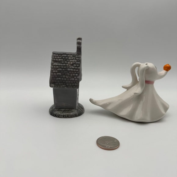 Disney Nightmare Before Christmas Zero & Doghouse Salt and Pepper Shakers - Picture 5 of 11